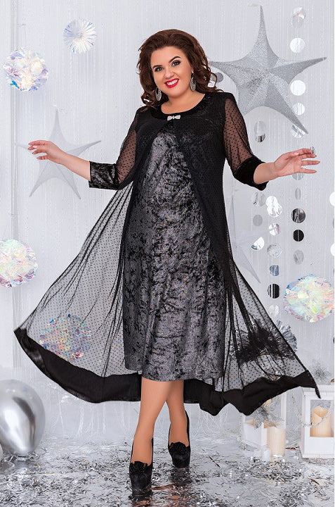 Trägerkleid in Schwarz mit Mesh