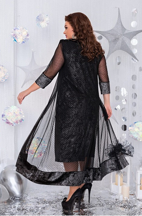 Trägerkleid in Schwarz mit Mesh