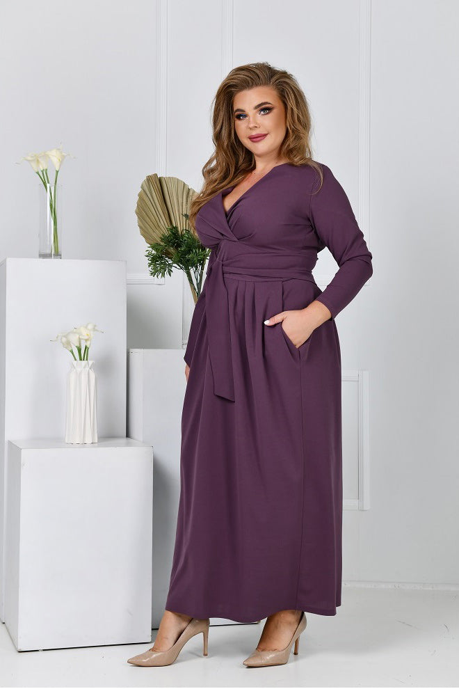 Kleid in Lila mit Gürtel