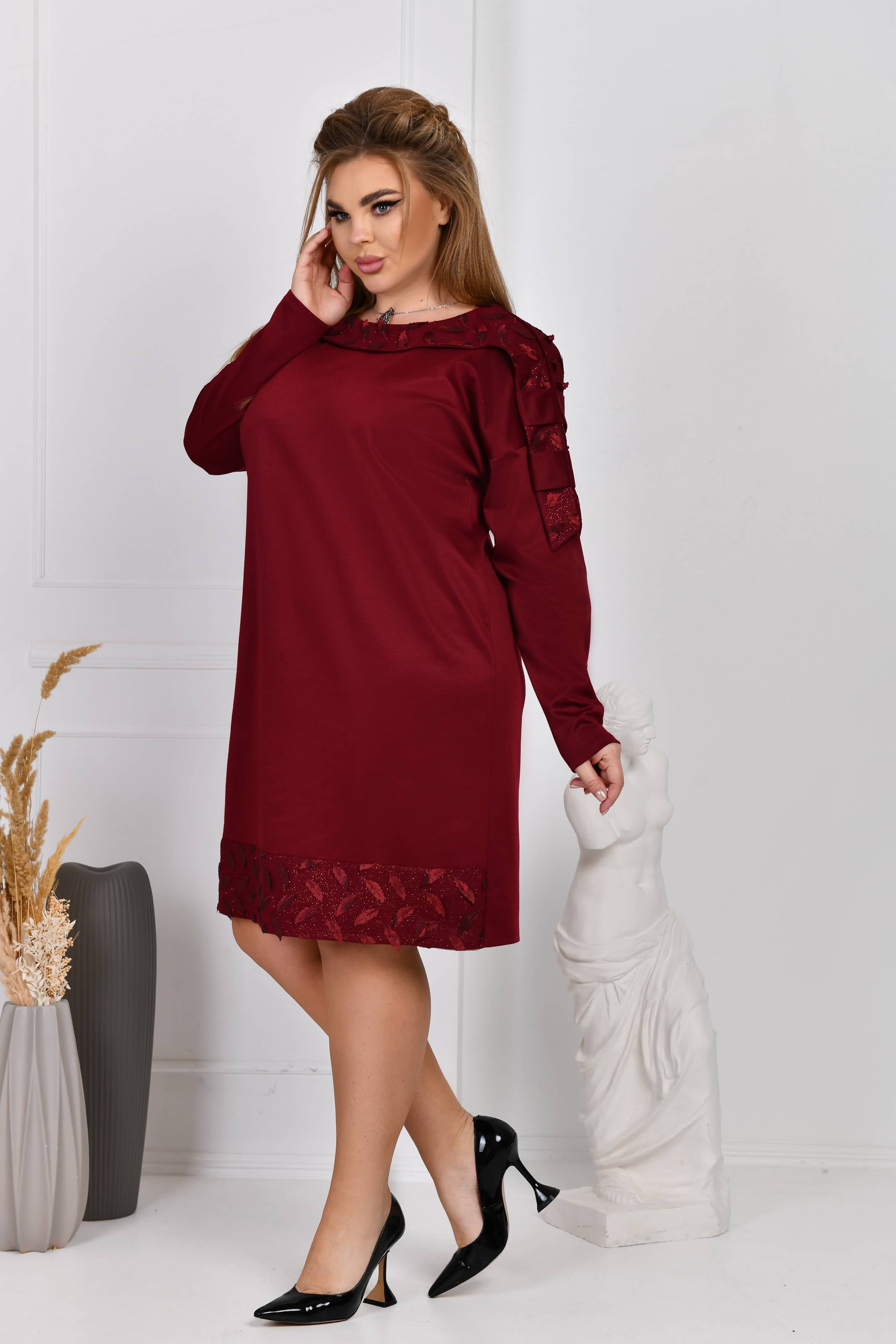 Kleid in Rot