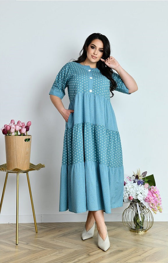 Sommerkleid in Hellblau gepunktet