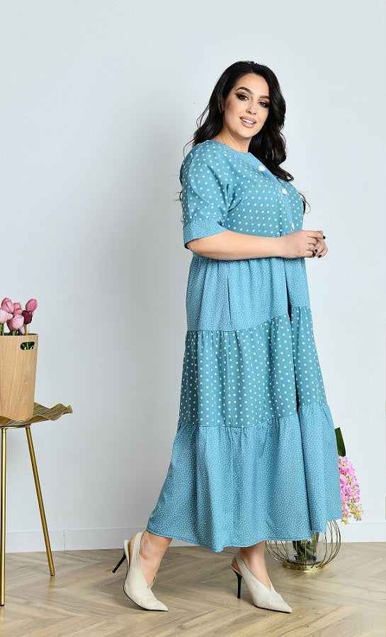 Sommerkleid in Hellblau gepunktet