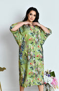 Sommerkleid in Grün mit Fledermausärmeln locker
