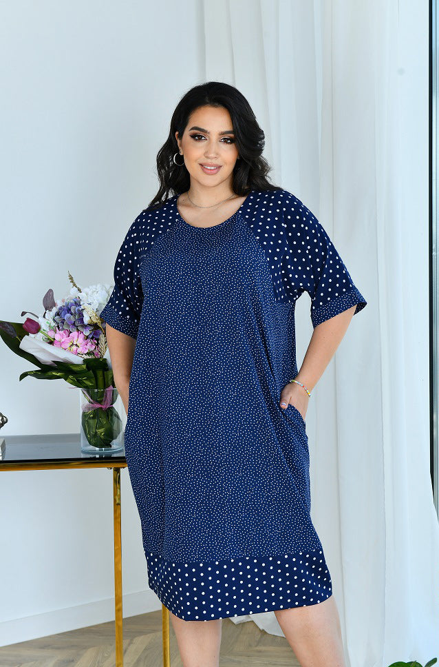 Sommerkleid in Blau gepunktet