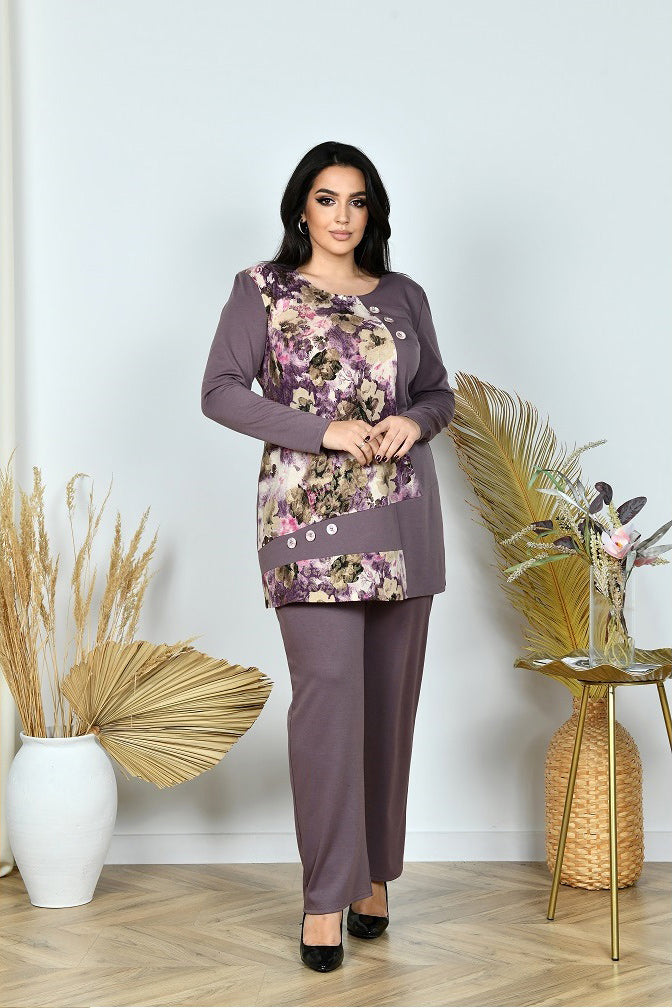 Zweiteiler in Beige