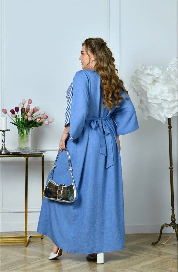 Maxikleid in Hellblau gestreift locker