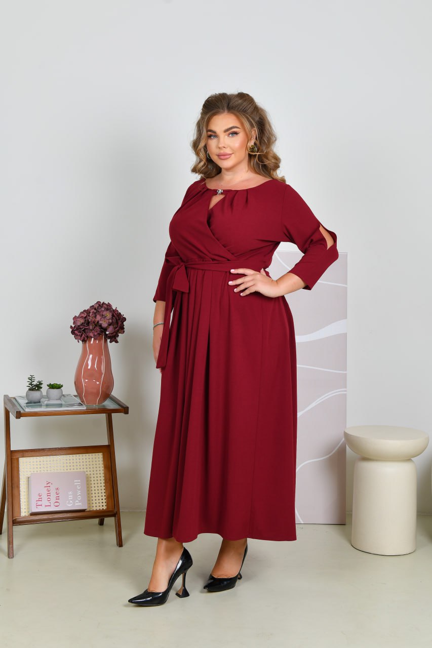 Kleid in Rot