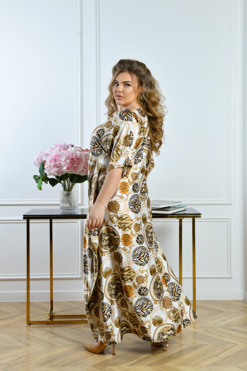 Beiges Maxikleid mit Print Damen große Größen