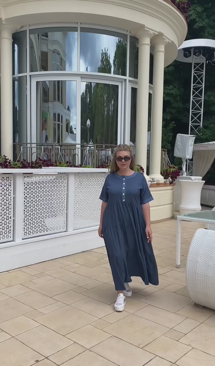 Sommerkleid in Blau locker