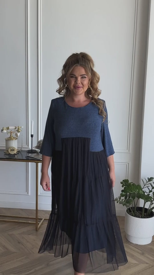 Sommerkleid in Blau mit Mesh